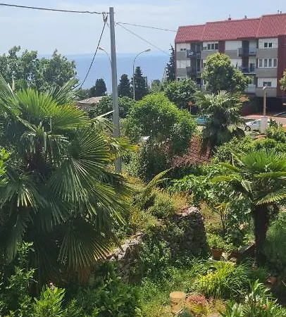 Lana Apartman